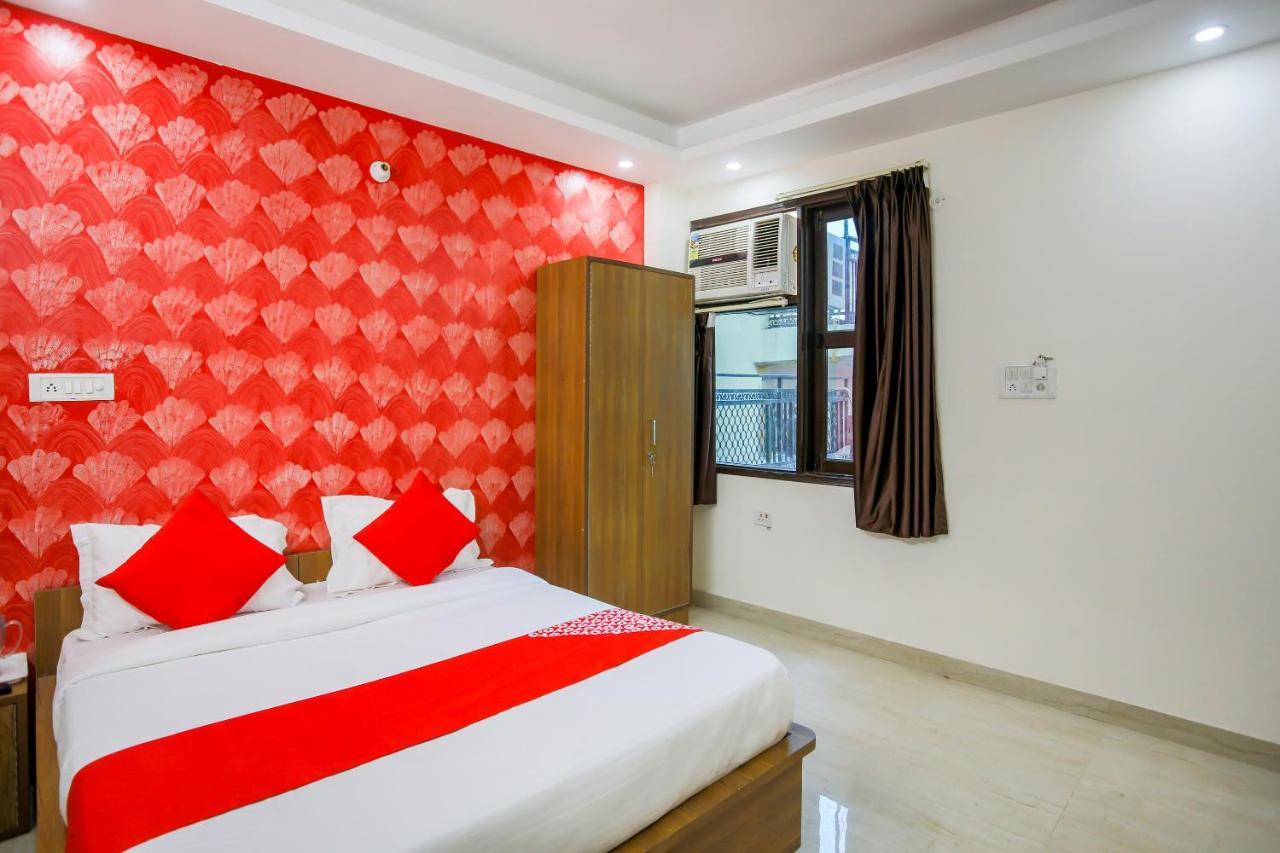 OYO 67096 Hotel ICON Neu-Delhi Exterior foto