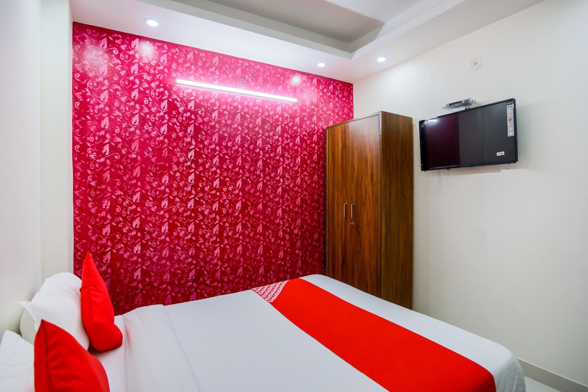 OYO 67096 Hotel ICON Neu-Delhi Exterior foto